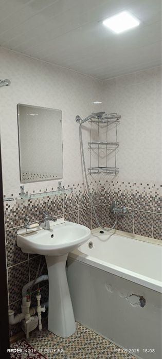 Продаю квартиру в Мирза Улугбекском районе Карасу-2, 5-комнатная 110м2