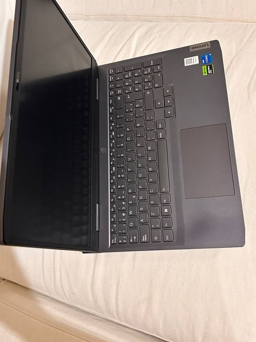 Lenovo Legion (i5-12450H / RTX 4050 / 16 GB RAM / 512 GB SSD)