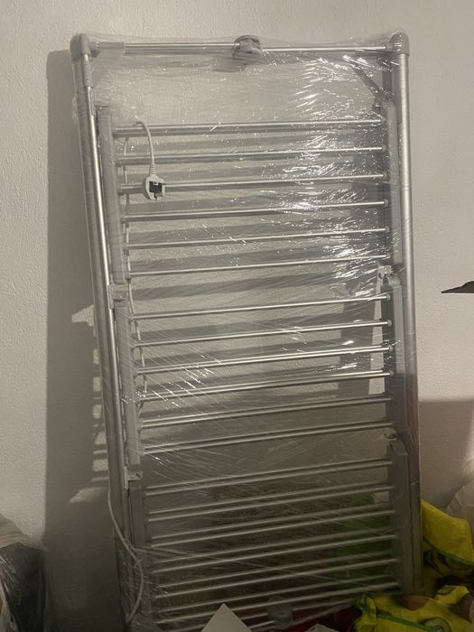 Електрически сушилник за дрехи