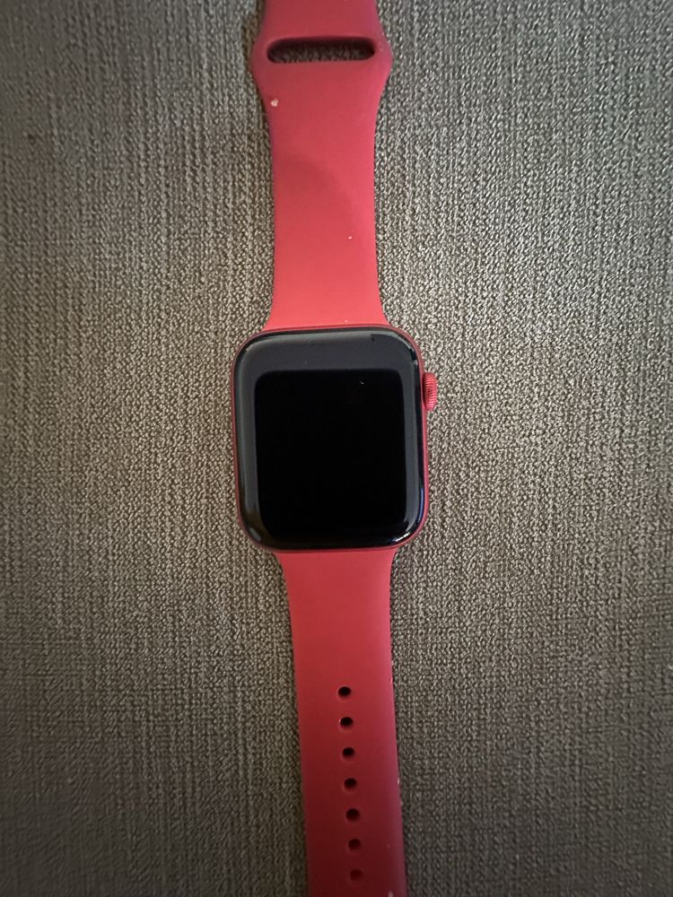 Apple iWatch seria 6 44mm red