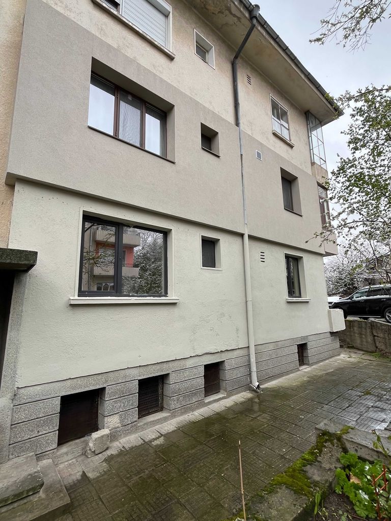 Продава се Тристаен апартамент в Карлово - 100 кв.м за 1515 €/кв.м - Снимка #13