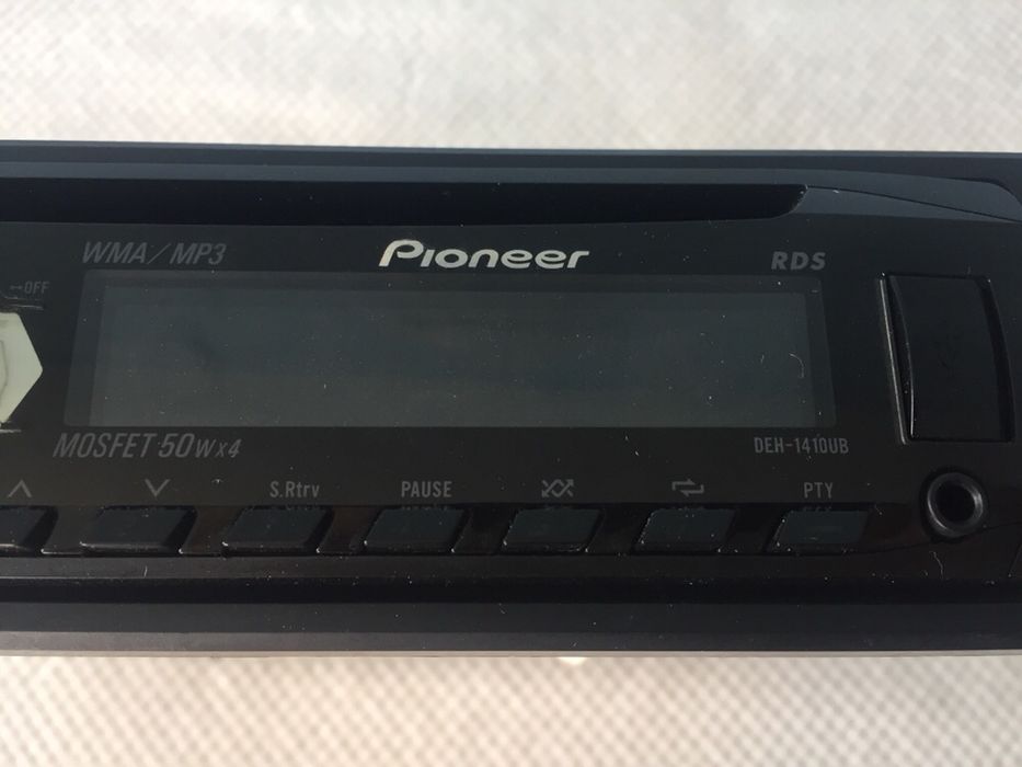 MP3 auto Pioneer DEH-141OUB 50w x4