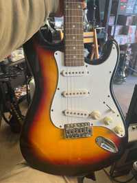 Електрическа китара + Fender Mustang LT25 ( В гаранция )