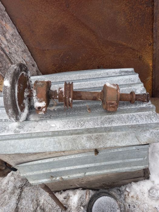 Продам Вал на станок