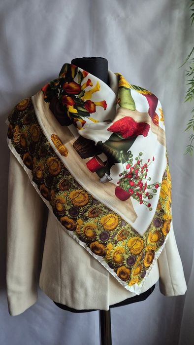 Esarfa matase vintage GUCCI originala -ca noua-