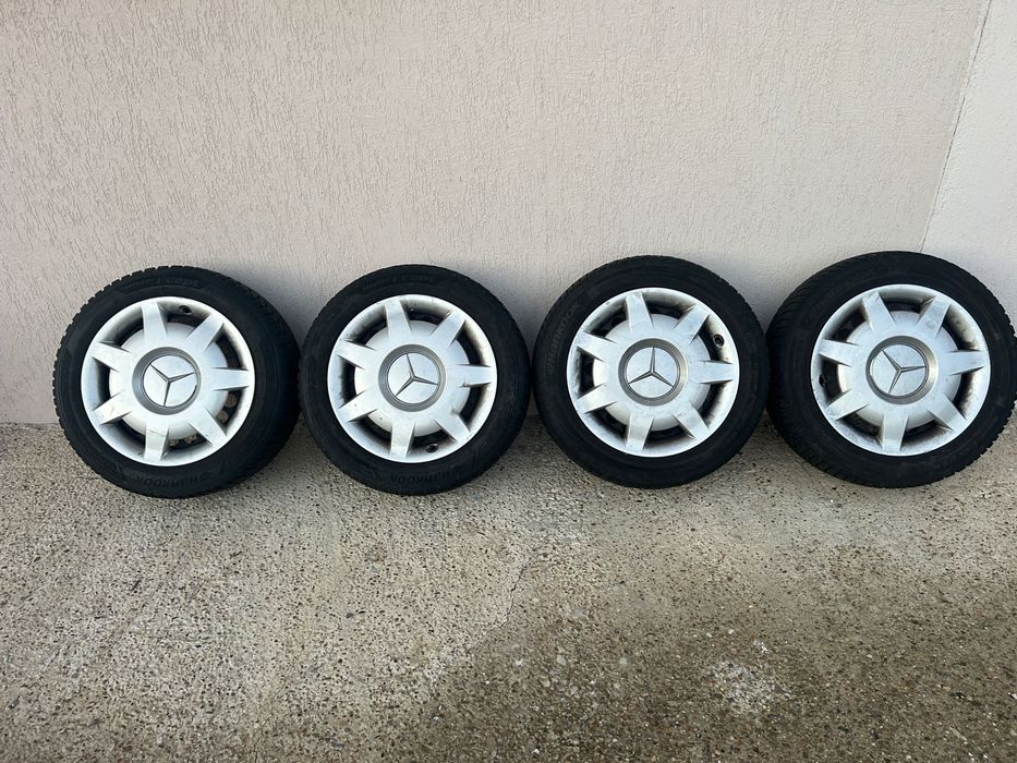 Vând cauciucuri de iarnă 205 55 R16 M+S