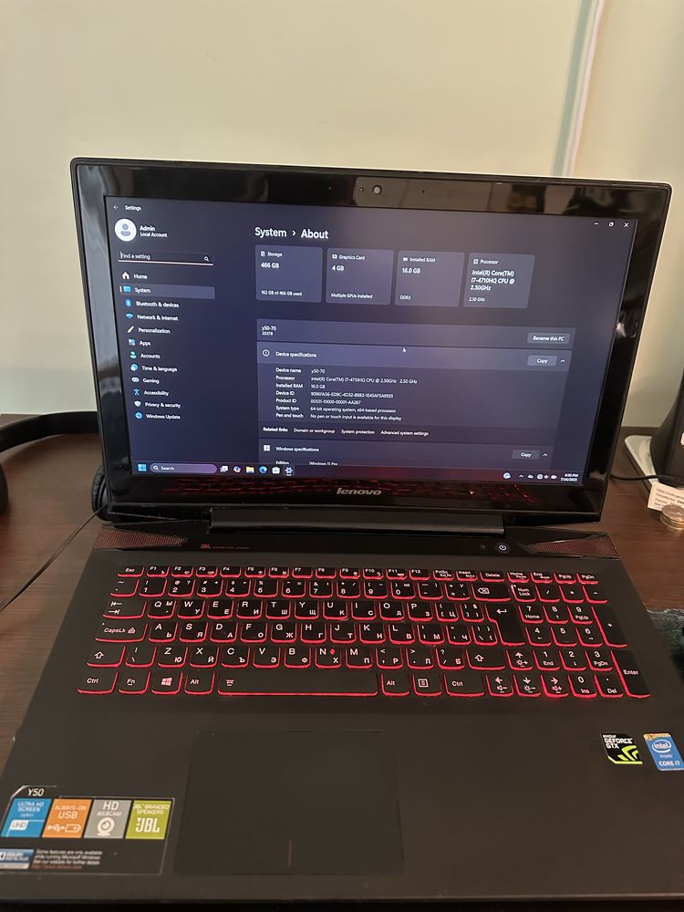 Lenovo y50-70 геймърски лаптоп