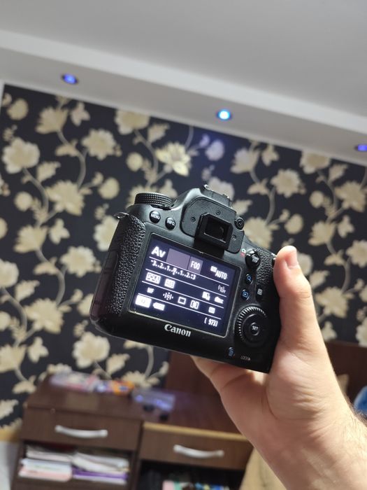 Canon 6D body full-box de vanzare