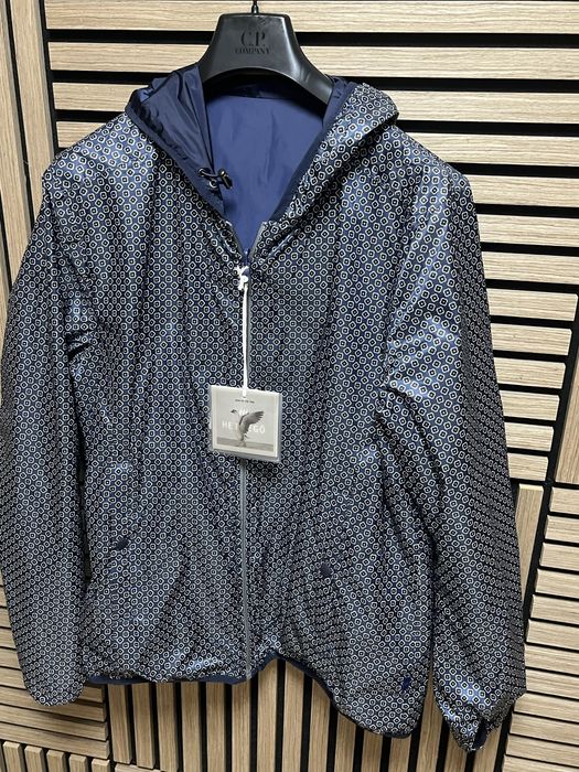 HETREGO : Made in ITALY - НОВО преходно яке с две лица размер Л