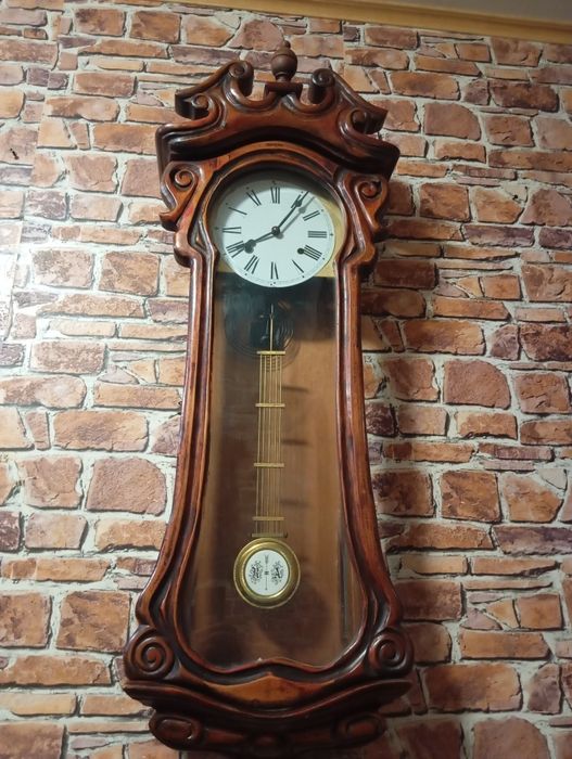 Ceas de perete mecanic