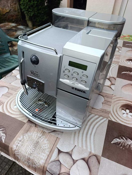 Кафе автомат Saeco