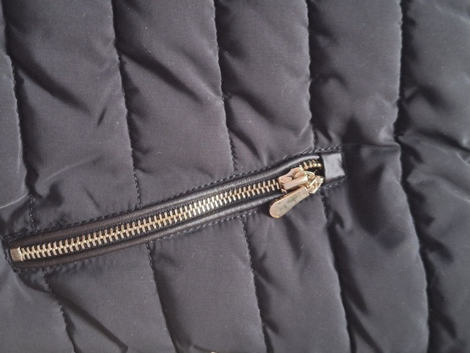 Дамско зимно черно яке