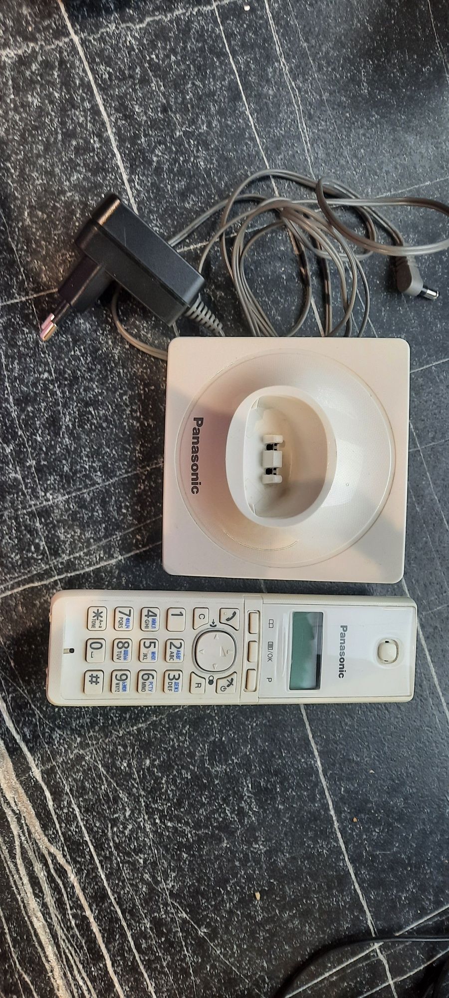 DECT-телефон Panasonic KX-TG1711UA радиотелефон