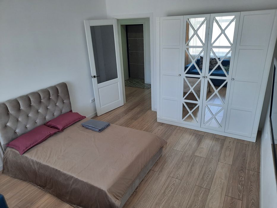 1 VIP центр. ЧАСЫ Ночь Сутки Jana Alem новостройка