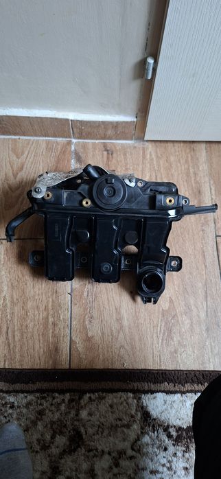 Capac filtru epurator Nissan,Renault 1.6 I30 DCI cod 118300724R