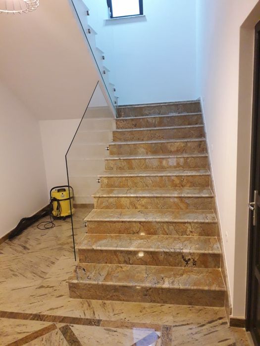 Inchideri terase din sticla securizata  cabine de dus balustrade balco