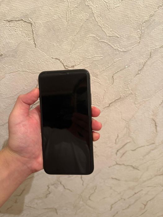 Iphone 11 pro max сатылады