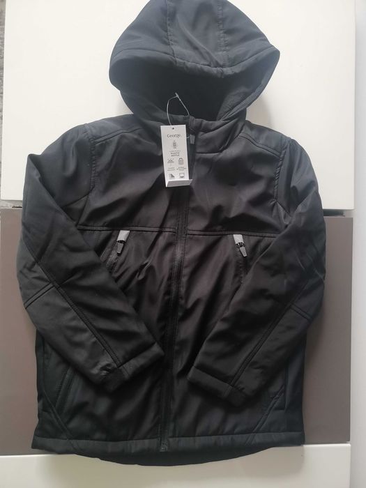 ново намалено зимно яке на малка George размер 7-9 г