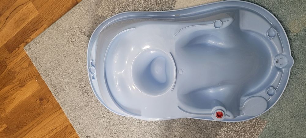 OK Baby Анатомична вана и стойка Onda синя

Характеристики:

-подходящ