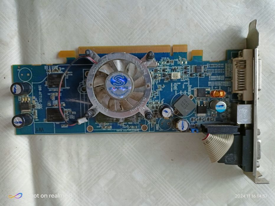 Componente unitate calculator