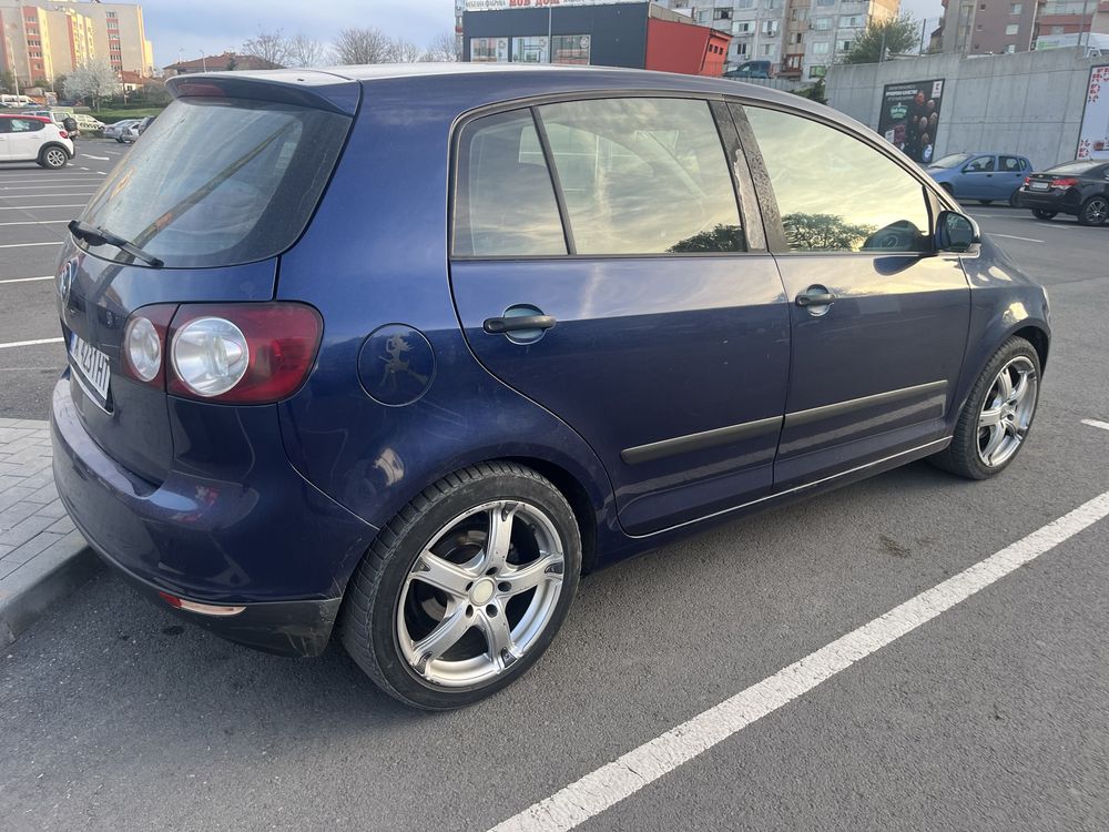 VW golf  5+ 2.0 дизел