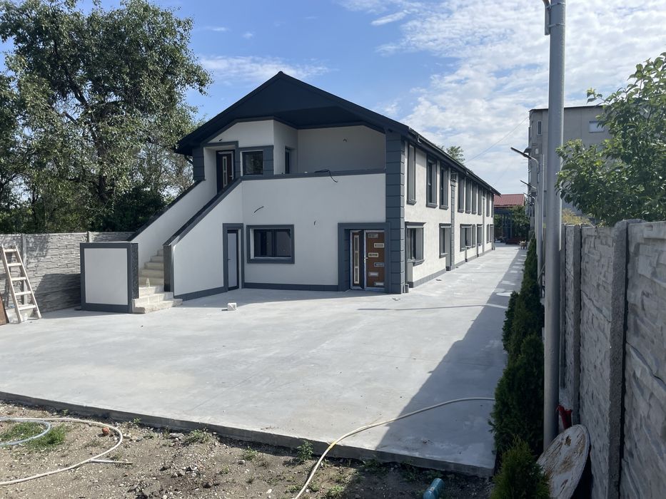 Vand cladire sau inchiriez zona centrala accept variante