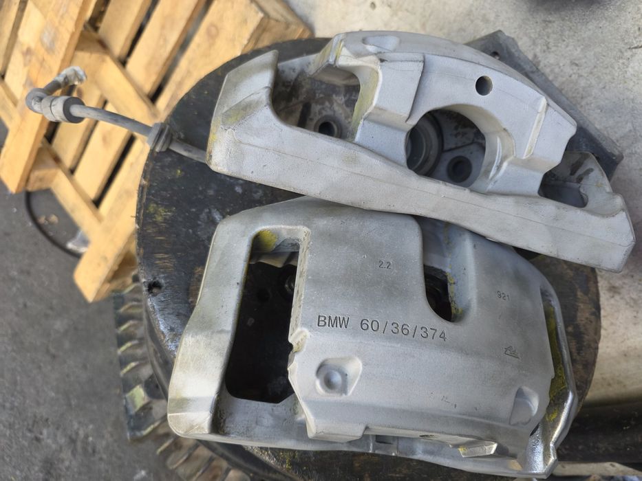 Предни спирачни апарати за  BMW F01/Е60/Е61