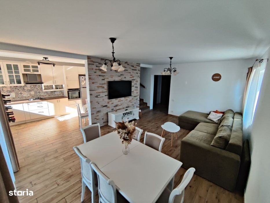 Casa de vanzare in Izvor Proprietar