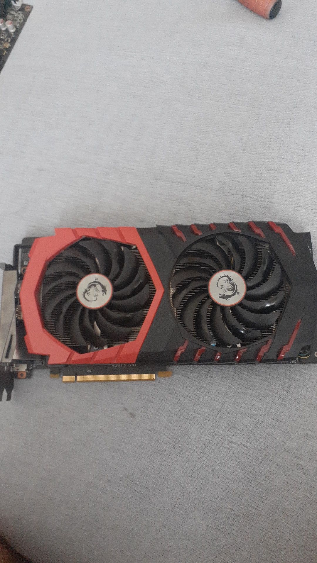 Vând placa video gtx 1060 6gb Msi