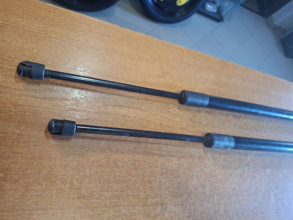 Telescoape portbagaj VOLVO Xc60 2018-2024(mecanice)