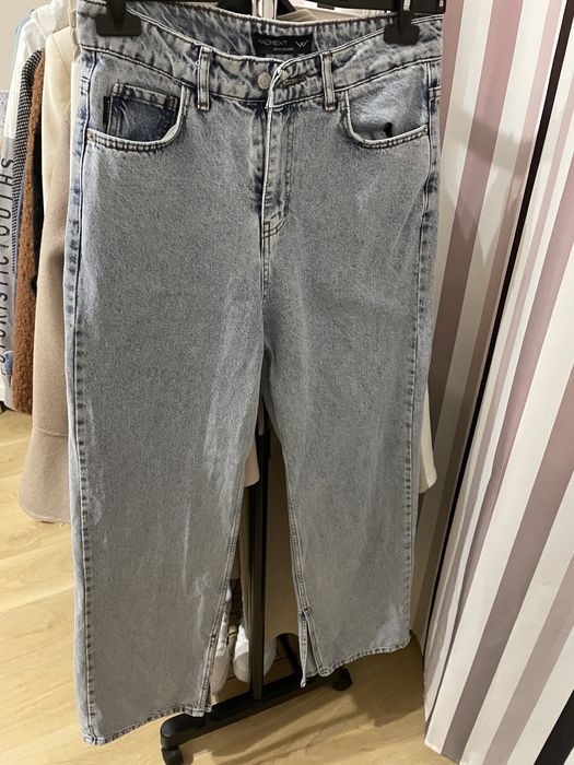 Дамско пуловерче