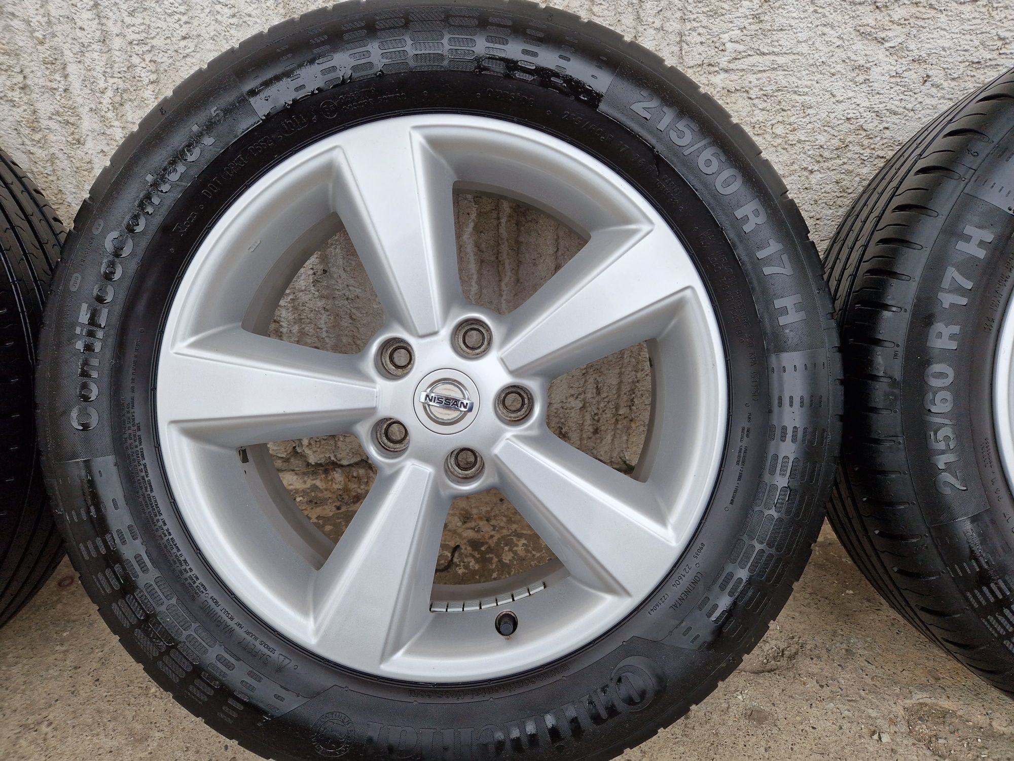 28) Jante r17 5x114.3 originale Nissan Dacia Duster 215 60 17