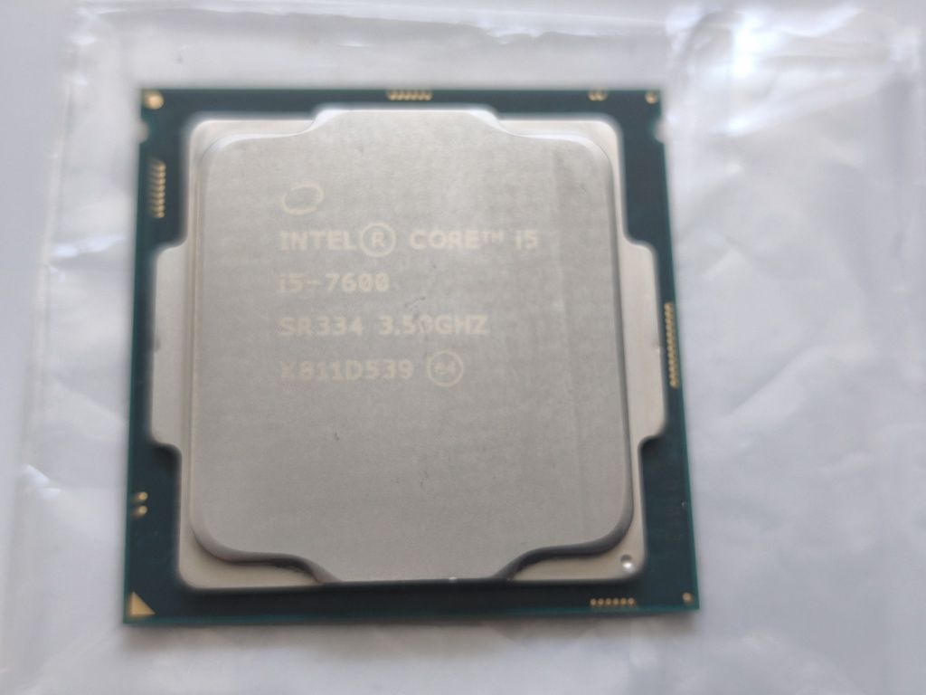 Продам процессор Intel Core i5-7600