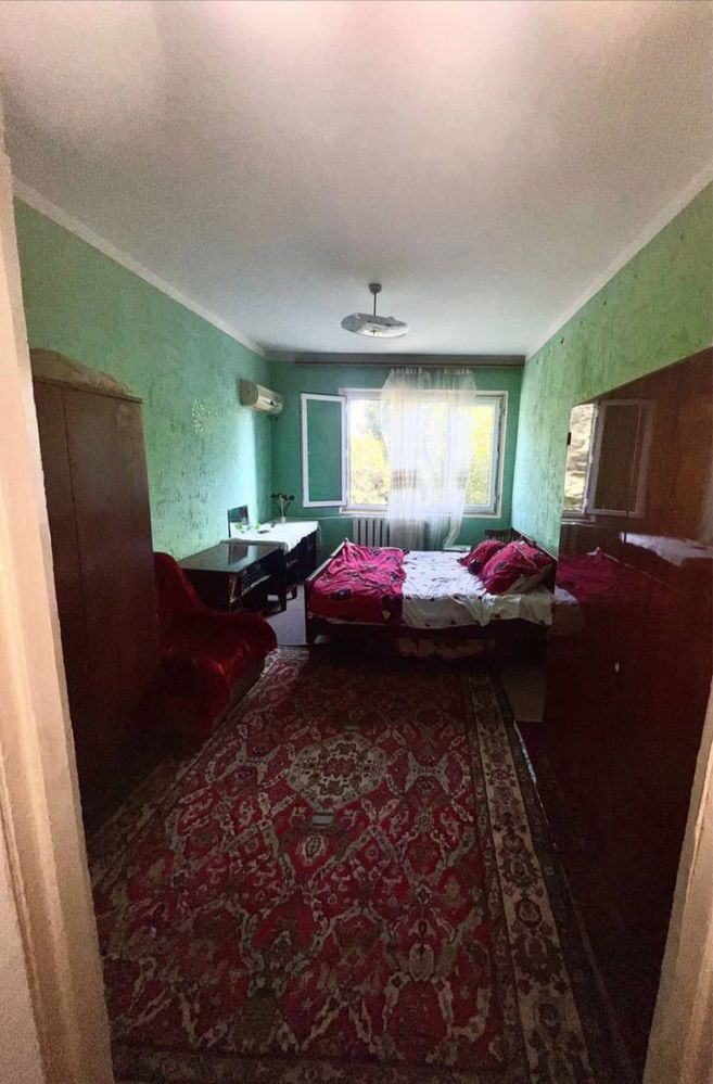 Юнусабад 11 квартал 3х ком Мега планет ориентир Срочно Продается