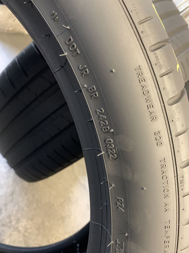 285 40 23, Летни гуми, Pirelli PZero, 2 броя