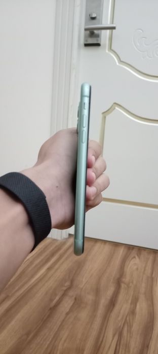 IPhone 11  sastiyana. Ideal