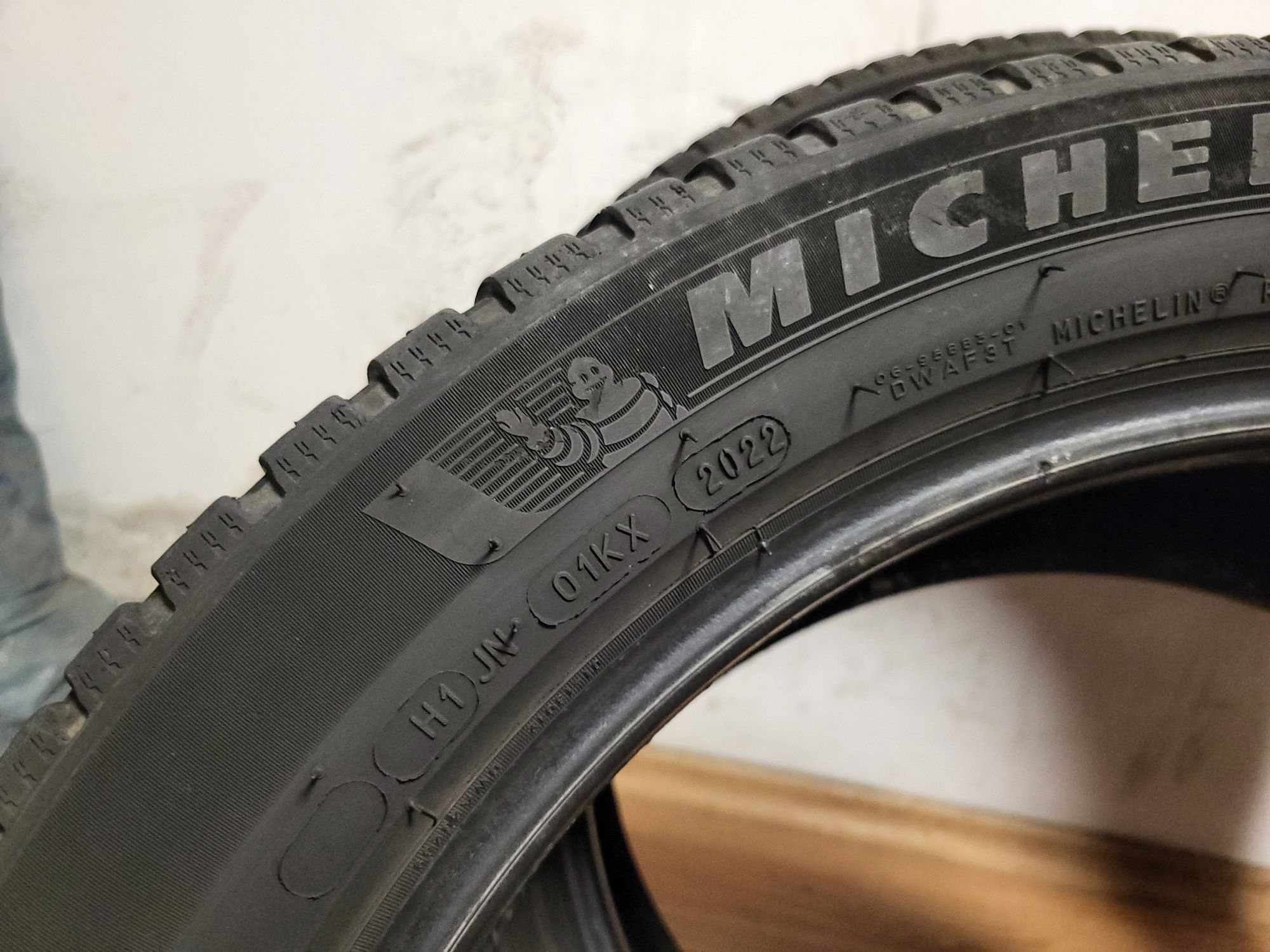 225/55/19 Michelin / Bridgestone всесезонни гуми