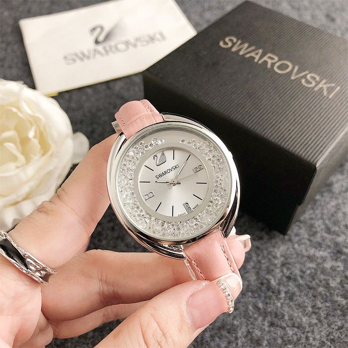 Дамски ръчен часовник Swarovski с кожена верижка