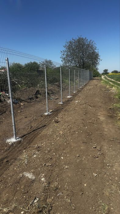 Garduri si porti plasa bordurata sipca metalica zaluzea