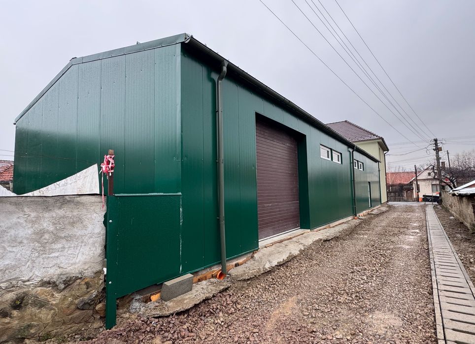 Hală și clădire de birouri în Teliu spațiu comercial