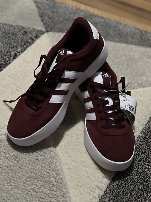 Vand adidasi adidas originali marimea 44 noi