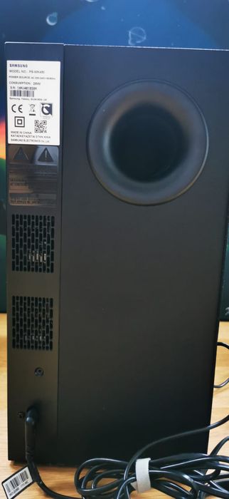 Vând Soundbar Samsung HW-K450 + Subwoofer
