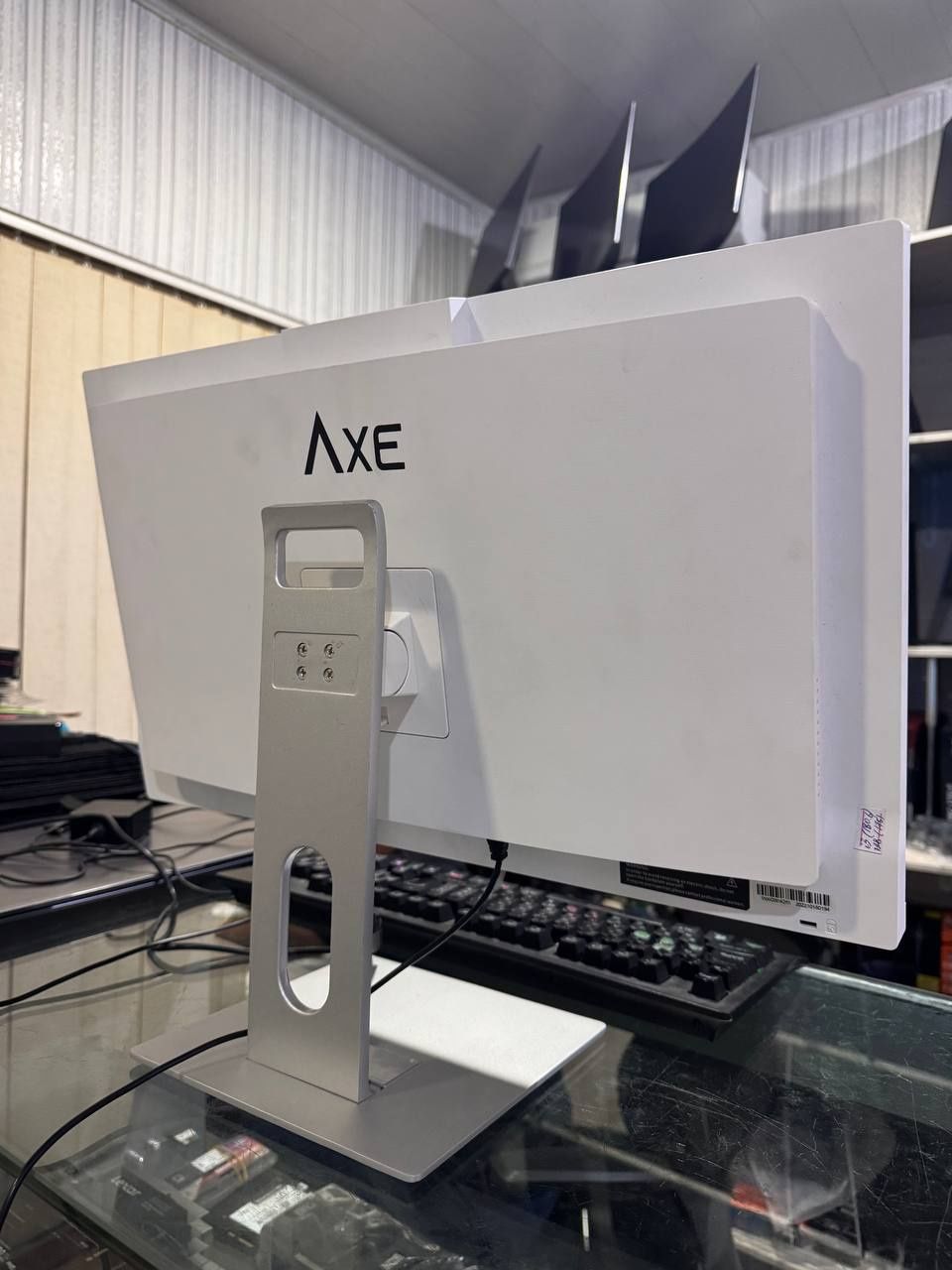 AIO AXE 24"/i3 10100/8gb/nvme 128Gb! Yangidek holatda!