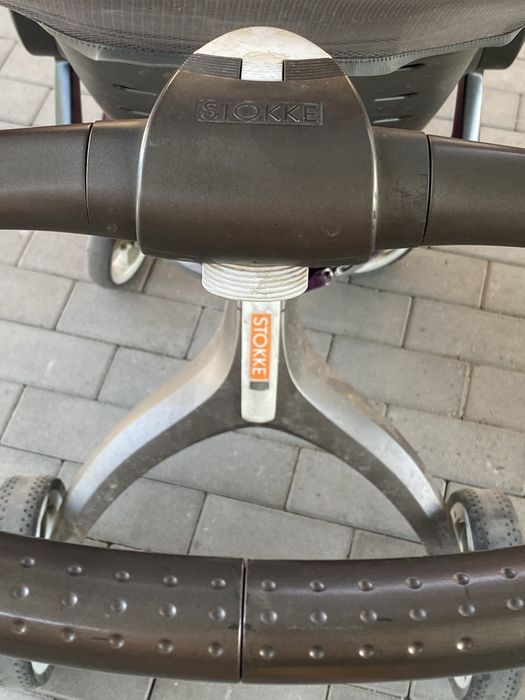 Прогулочная коляска Stokke