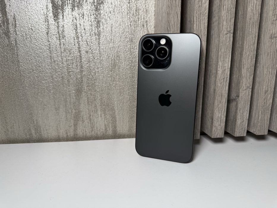 iPhone 16 Pro Max 256GB Garantie 2 ani Universul Telefoanelor