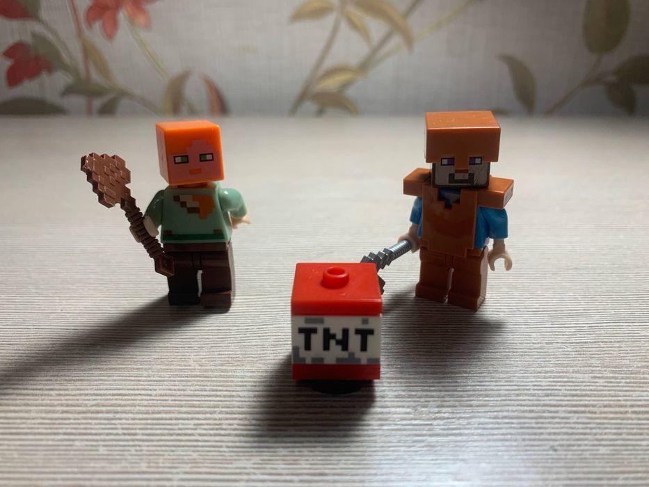 Лего Майнкрафт "Выживание вдвоём"