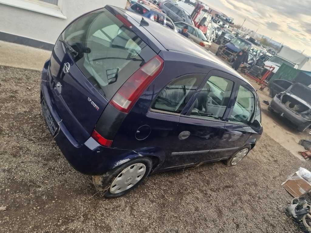 Dezmembrez Opel Meriva 1.7 CDTI 74 KW an 2004 volan stanga