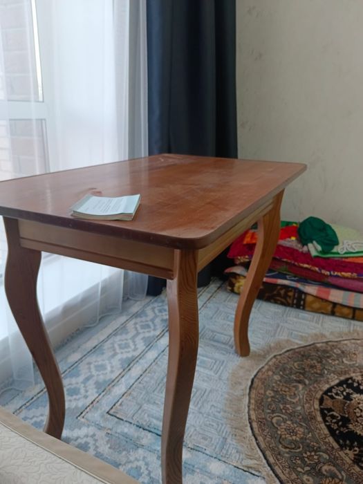 Продам Обеденный стол, в хорошем сострянии