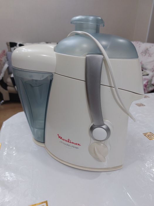 Соковыжималка Moulinex