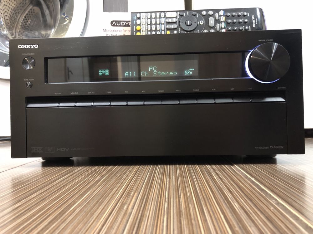 Onkyo TX-NR809 качествен ресивър